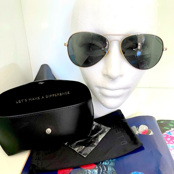 Authentic Cole Haan Aviator Gold Brushed frame Sunglasses - Picture 3 of 10